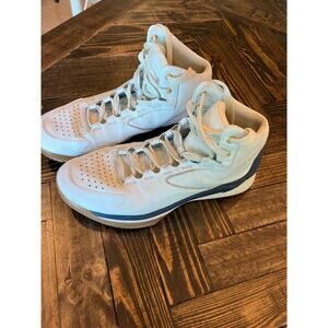 Under Armour Curry 1 Lux White Basketball Sneaker Show Men 10.5 Neutral Leather